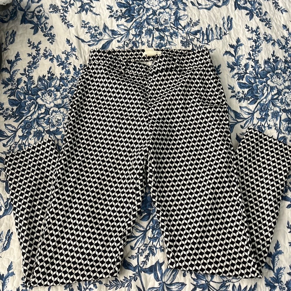 H&M Black and White Pattern Skinny Trousers